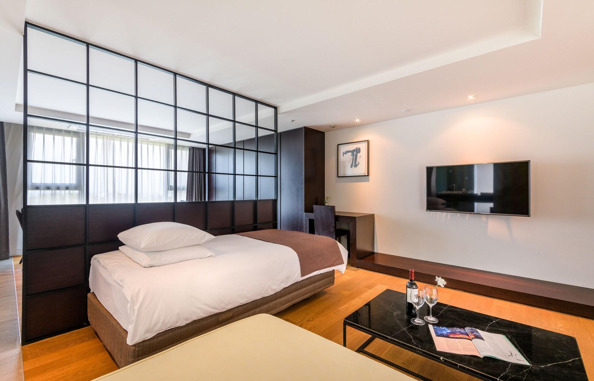 Brown Suites Hotel And Resort Τζέτζου Εξωτερικό φωτογραφία