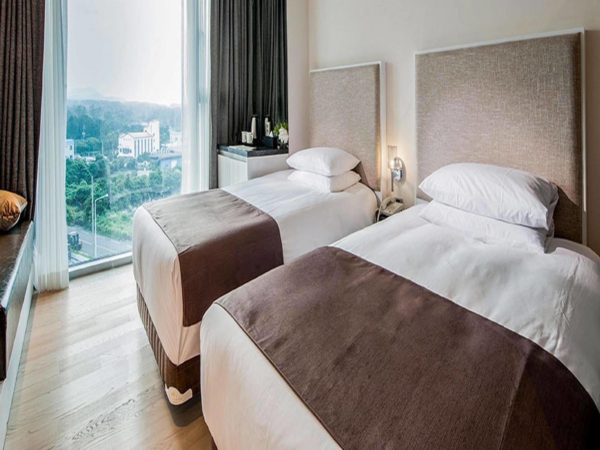 Brown Suites Hotel And Resort Τζέτζου Εξωτερικό φωτογραφία